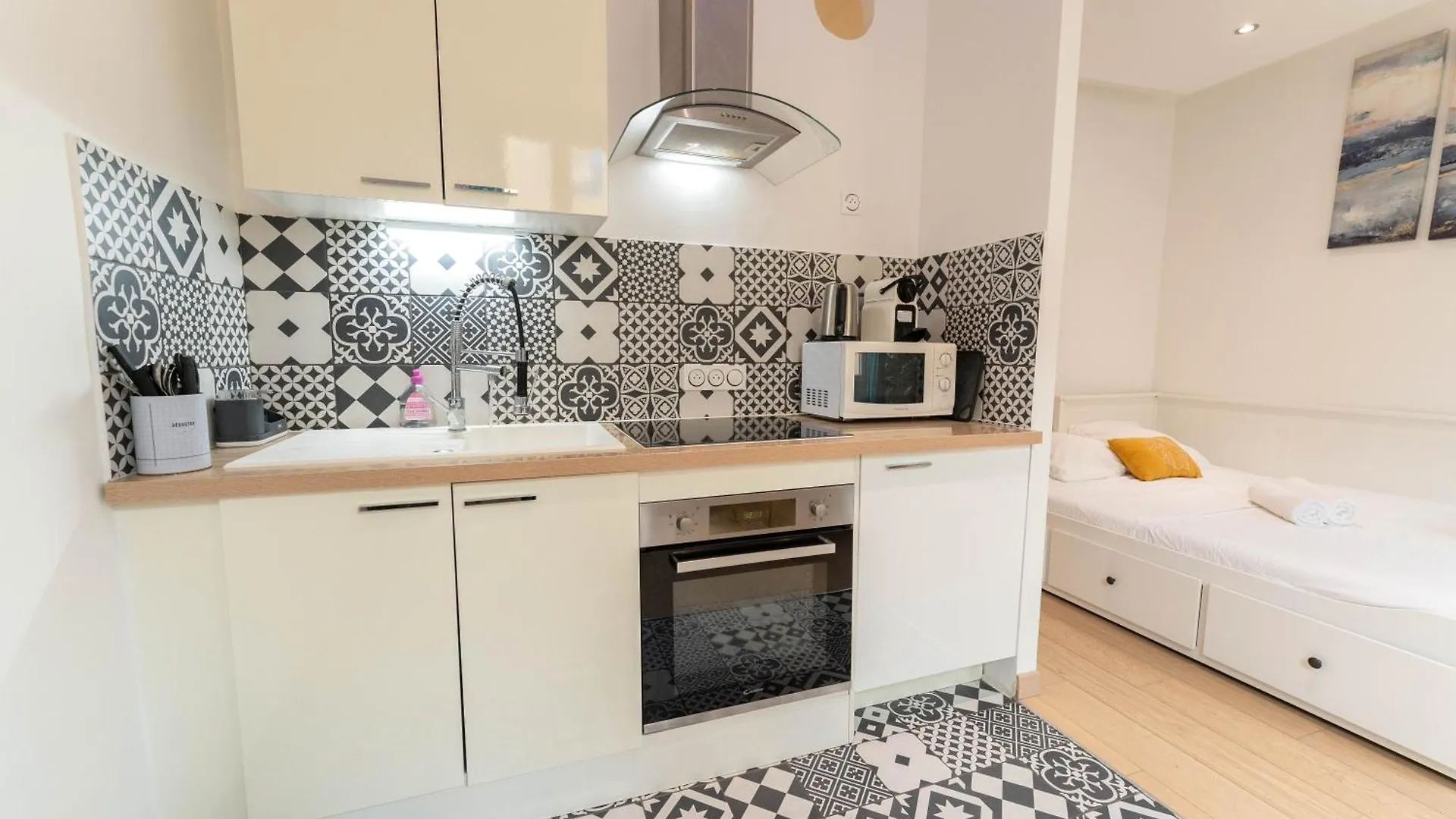 Appartement Joli Studio Au Coeur De La Vieille Ville Nice France